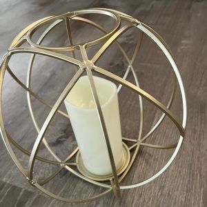 Decorative Sphere (Gold) with Battery operated flicker candle